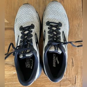 Brooks Ghost 15